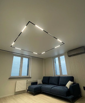 Sufit napinany z kolorowym podświetleniem